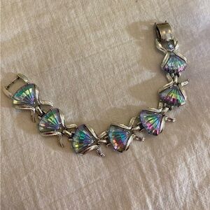 Iridescent Mermaid Tail Design Vintage Bracelet‎